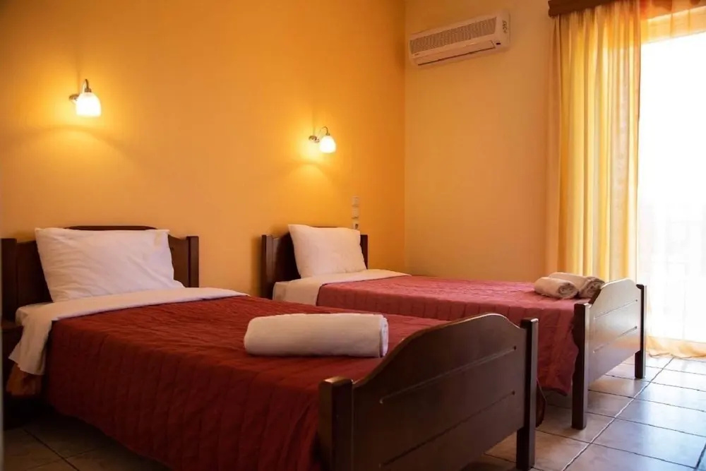 Economy room
