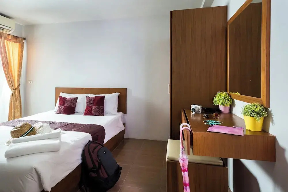 Двухместный номер Deluxe двуспальная кровать в Eco Hostel Hua Hin