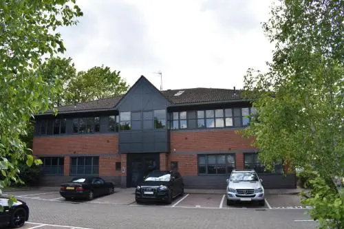 Watford Apartments Century House Self Contained Units