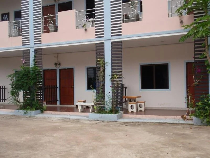 Rose Garden Homestay
