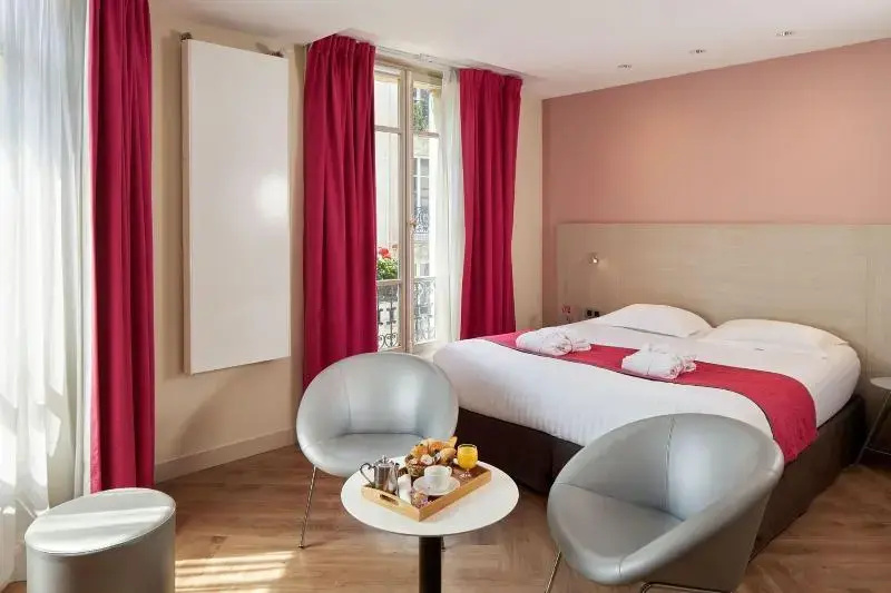 Hotel de Sevigne 139