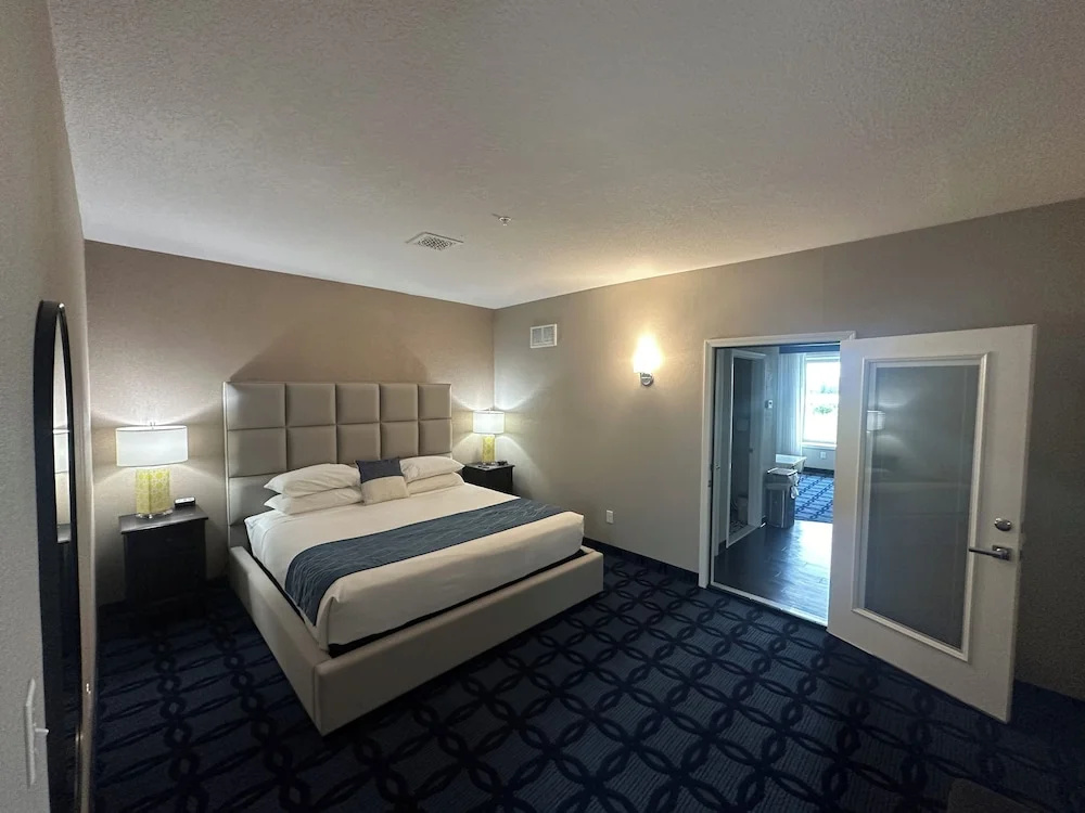 Riverside Inn Hannibal — 4