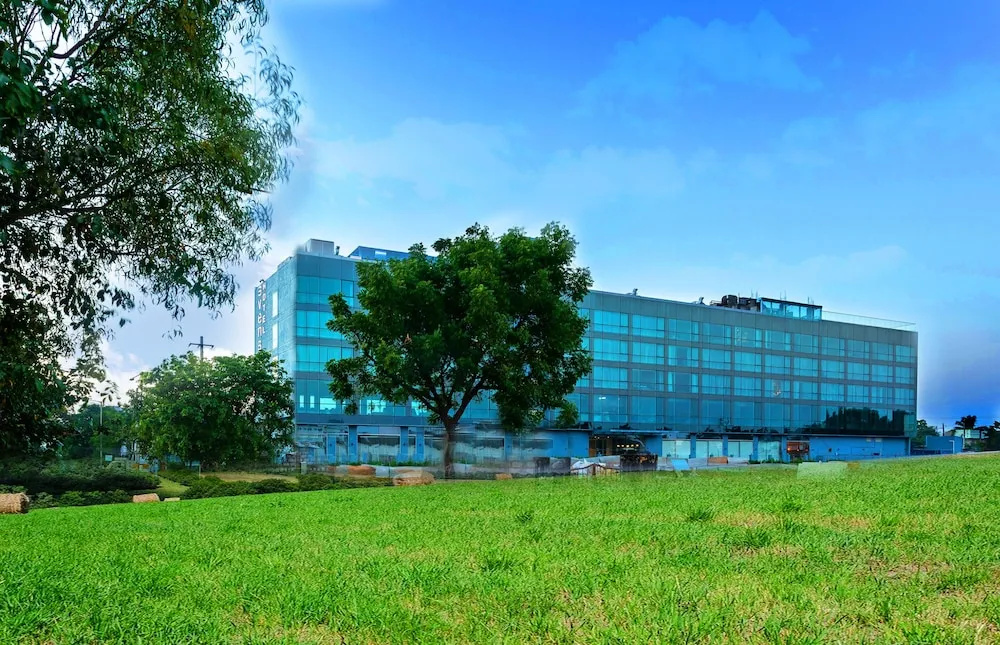 132 Svenska Design Hotel Kakinada