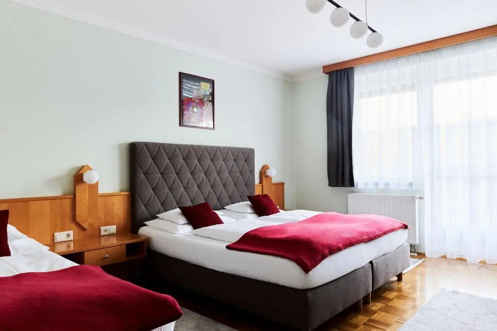 Hotel Garni Thermenoase - Chambres