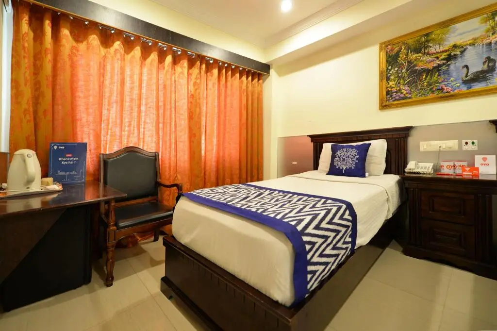Hotel Central Park by OYO Rooms