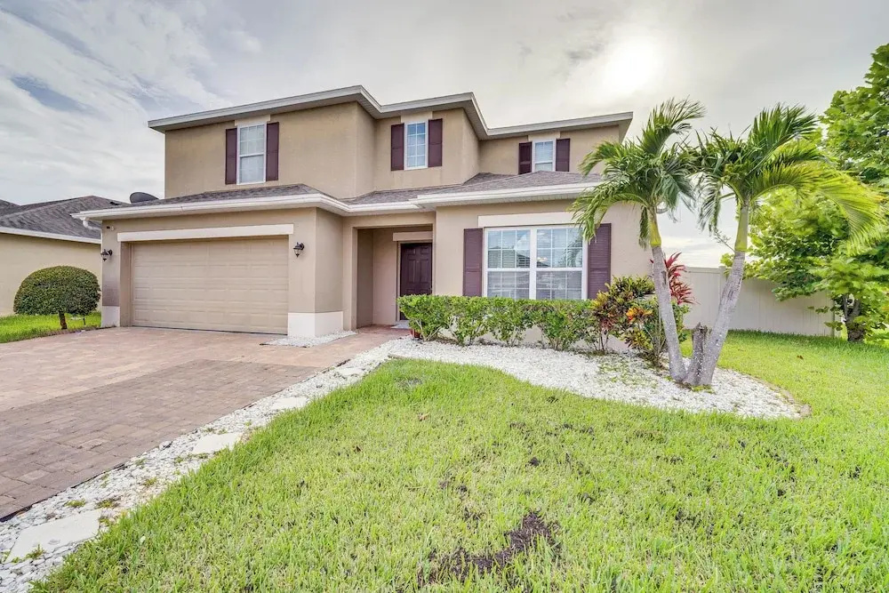 Bright Davenport Home ~ 11 Mi to Disney!