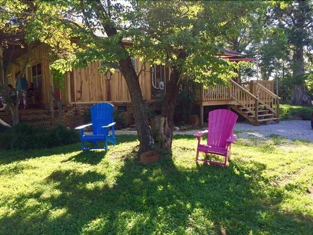 Sisters on Sycamore Bed & Breakfast