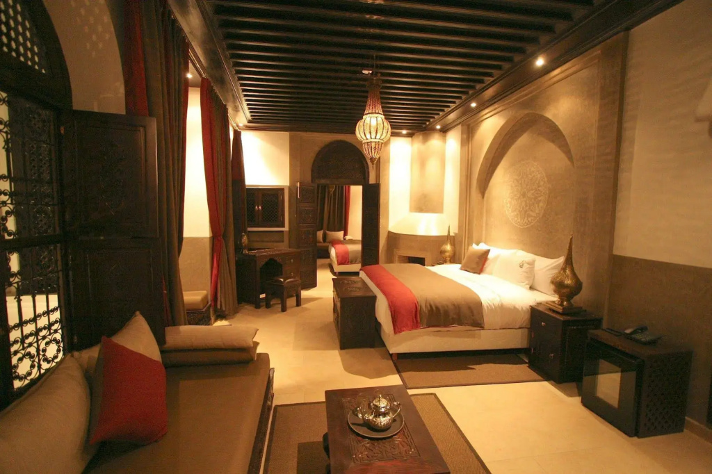 Riad Omri - фото 24