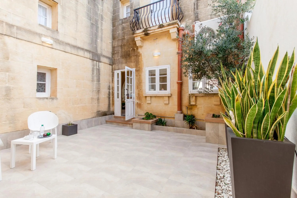 Twilight Gozitan Farmhouse With Pool