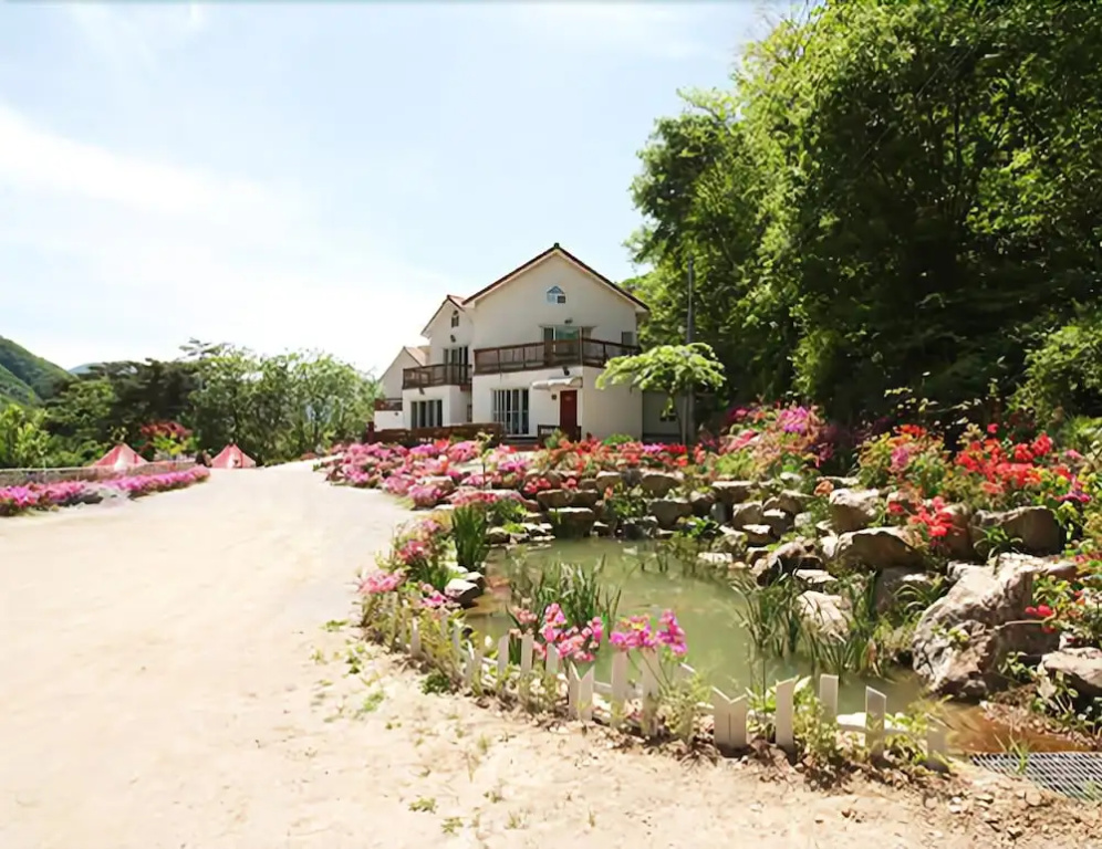 Gapyeong Art Pension
