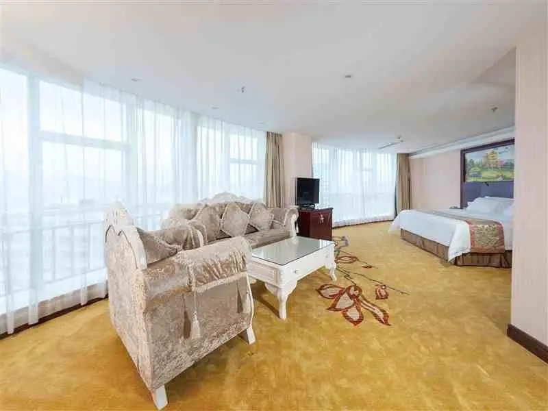 Vienna Hotel Heyuan Hongxing Road Branch - Chambres