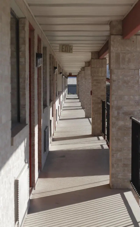 University Inn & Suites San Antonio