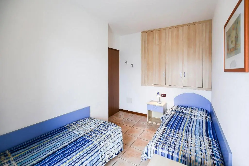 2 Bedrooms Duplex Apartment