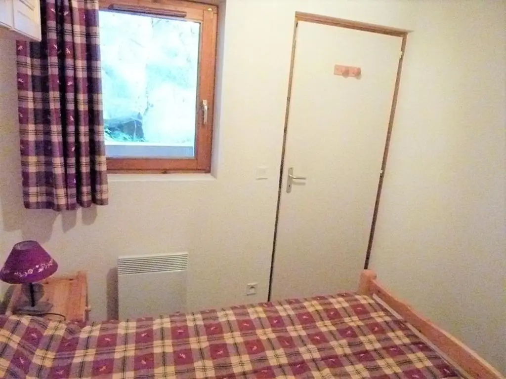 Voir la photo 4 — Appartement Le Biot, 2 pièces, 6 personnes - FR-1-573-66