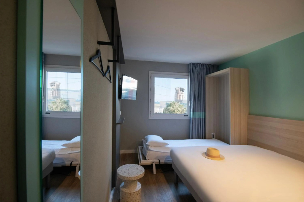 Отель ibis budget Nice Aeroport Promenade des Anglais в Ницце