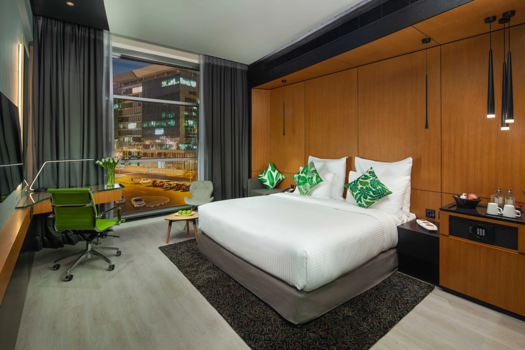 Al Khoory Sky Garden Hotel — фото