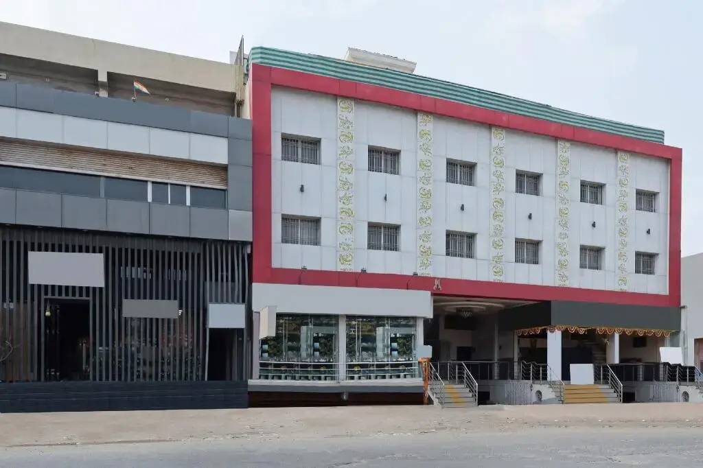 Hotel Starlight Inn By OYO Rooms