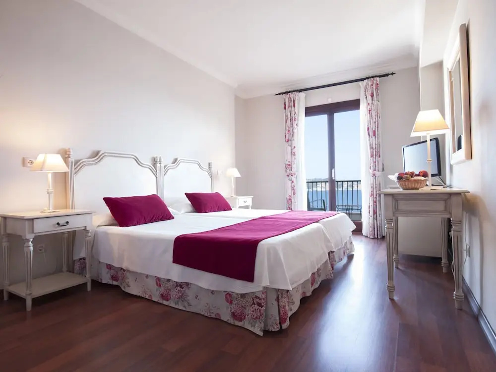 Hotel Cala Fornells - Chambres