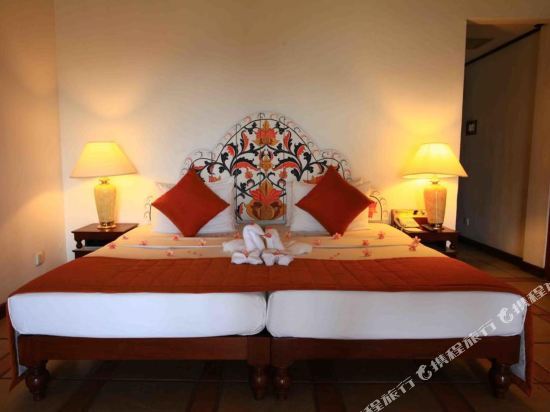 Thilanka Hotel