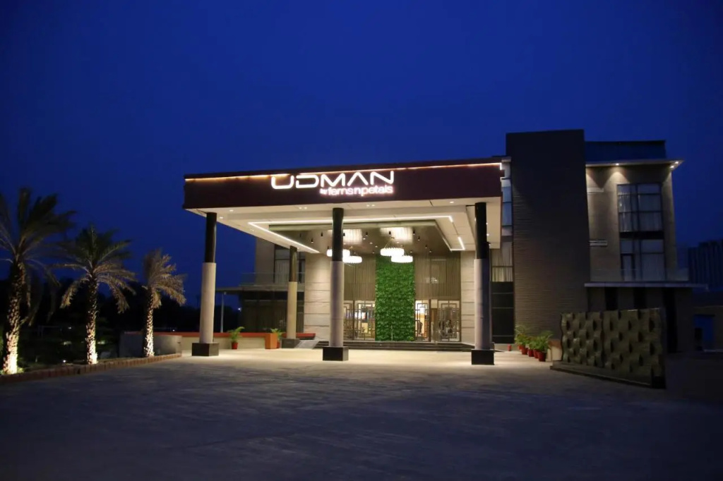 Udman Greater Noida By Ferns N Petals