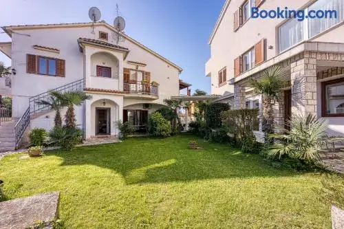 Villa Ladavac B&B
