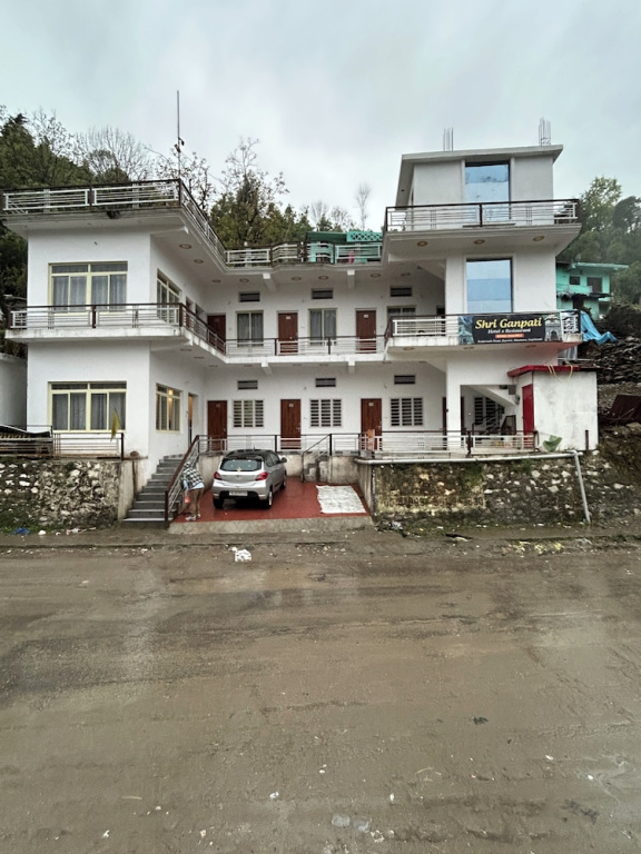 Shri Ganapati Hotel BY S4S