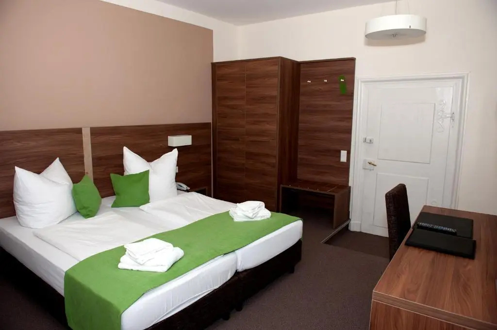 Comfort Double room (full double bed)