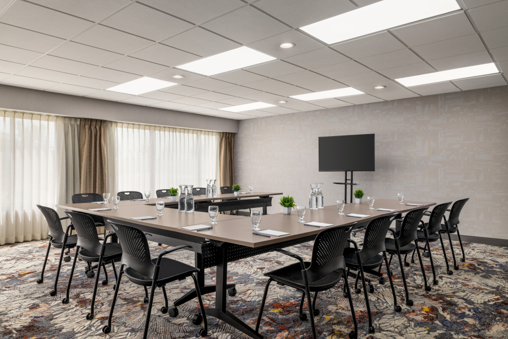Crowne Plaza Auburn Hills by IHG - Général