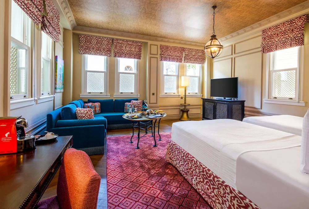 Double Junior Suite (twin beds)