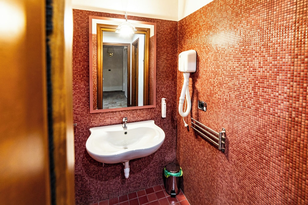 Hotel photo 30