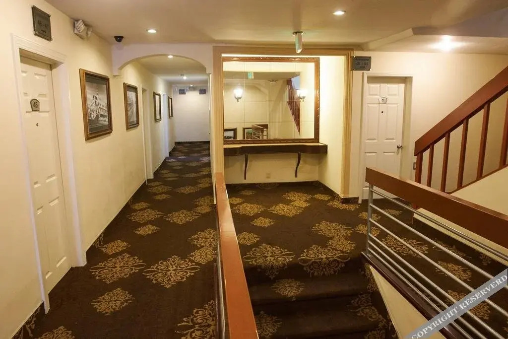 Hotel Caesars by null