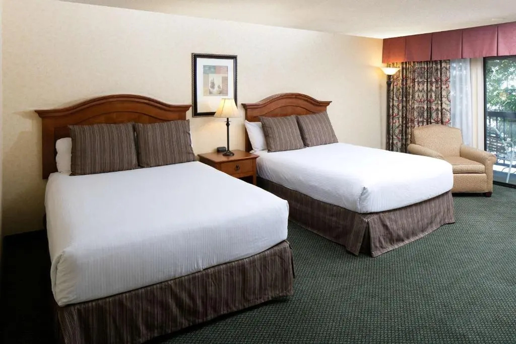 Superior Quadruple room
