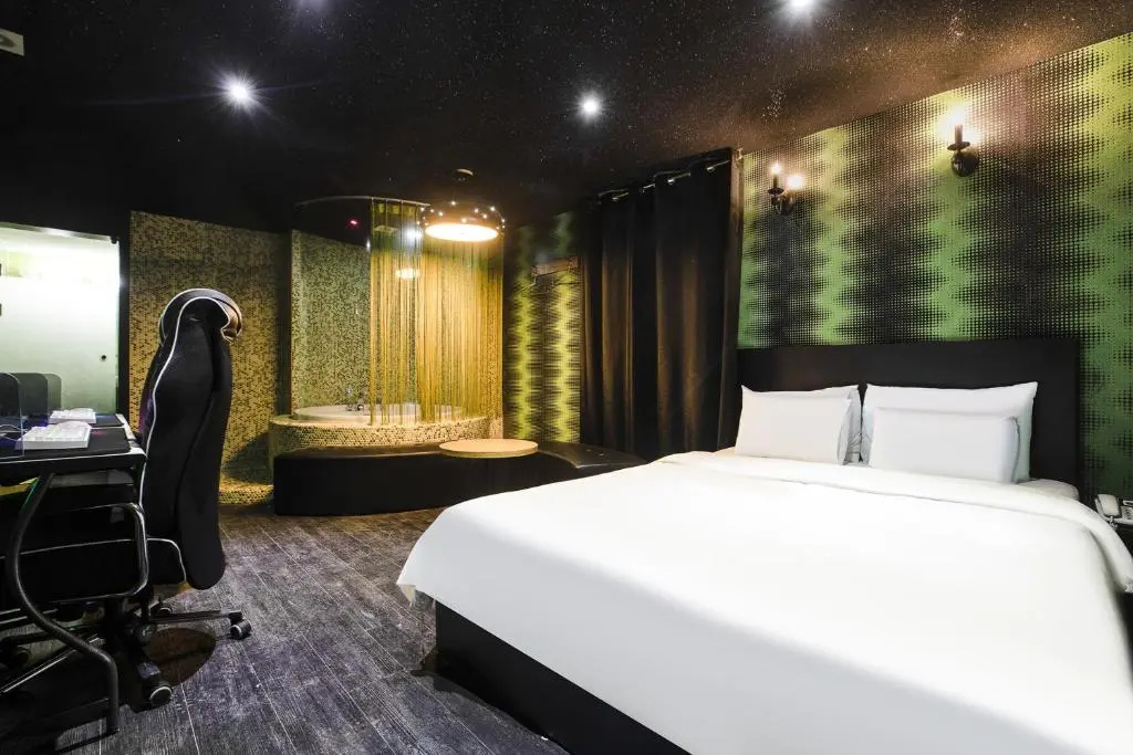 Hotel photo 19
