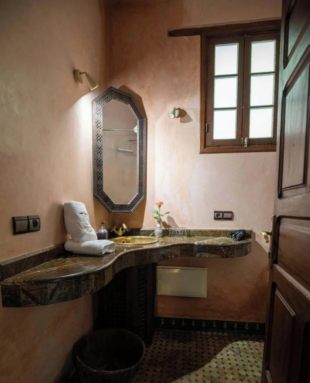 Deluxe Double room with balcony (twin beds)