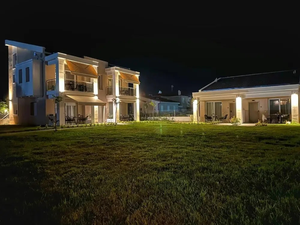 Bianco Mare Studios-Apartments