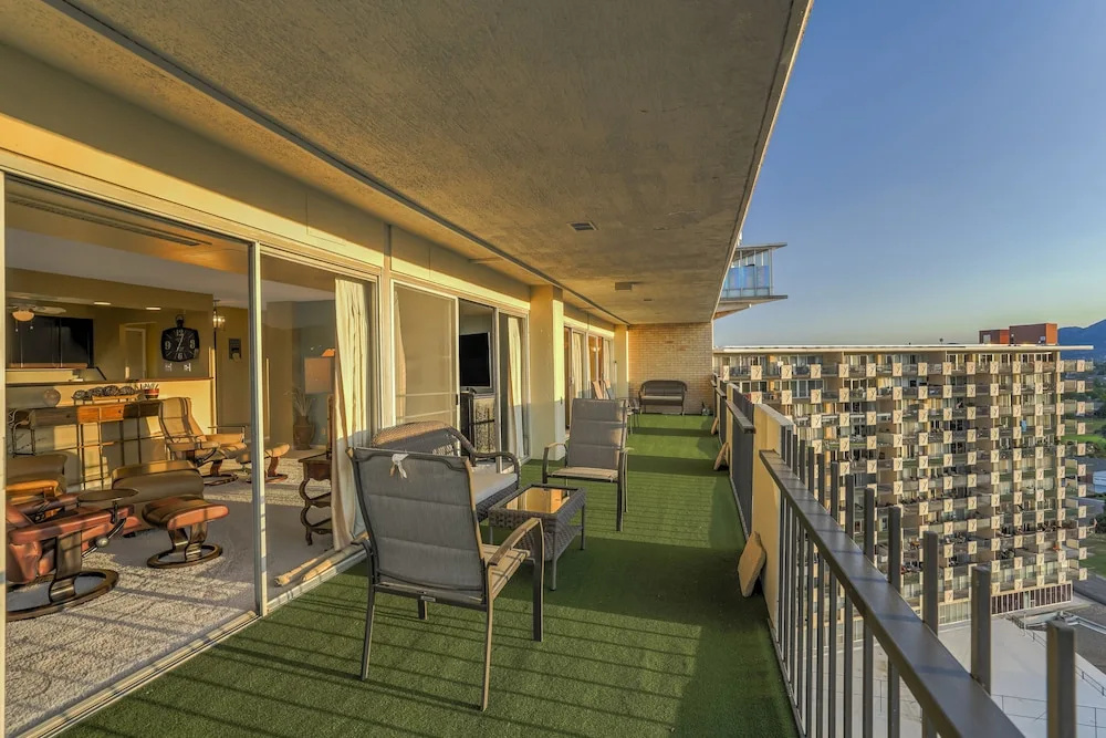 Satellite Grand View
