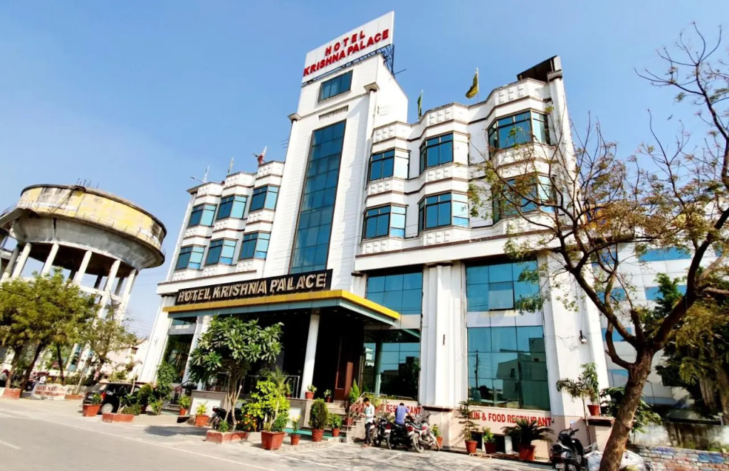 Hotel Krishna Palace