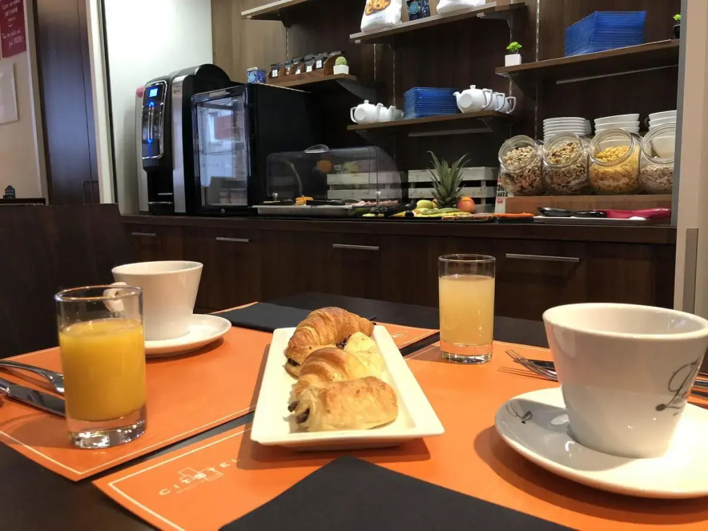 Hotel photo 42
