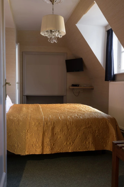 Duc de Bourgogne - Chambres