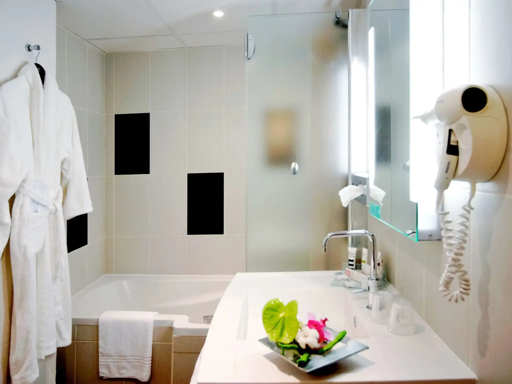 Hôtel Mercure Abbeville Centre - Porte de La Baie de Somme - Général