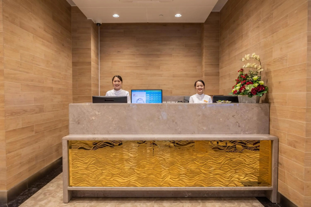 Hotel photo 12