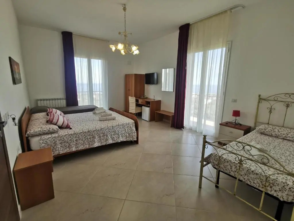 Standard Quadruple room
