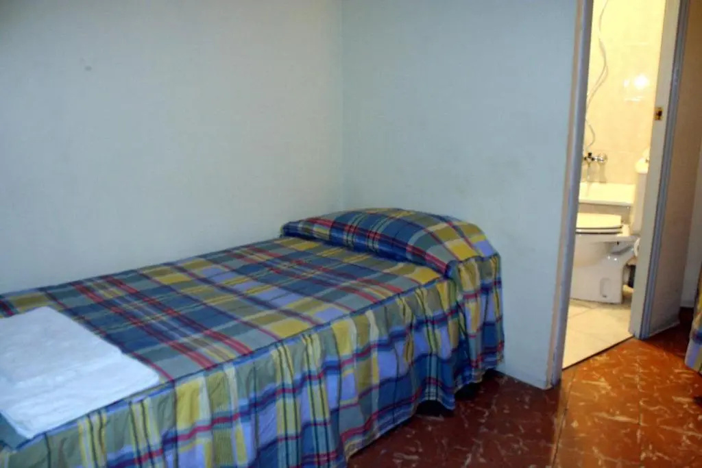 Pensión Fonda Suiza - Chambres