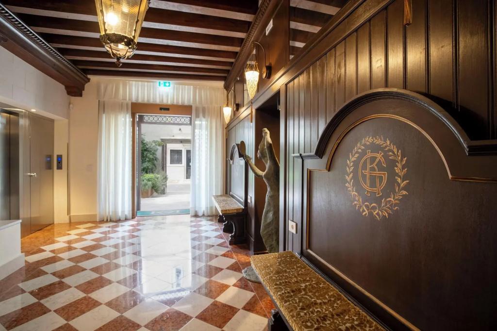Hotel photo 16