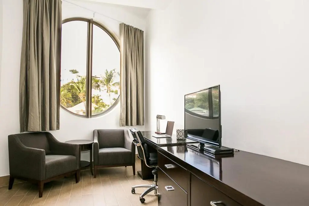 Commodore Suites, SureStay Collection by Best Western - Chambres