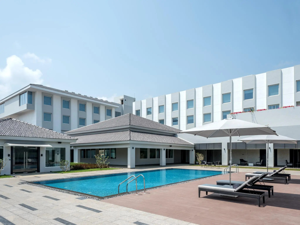 Standard Double room with balcony (full double bed)