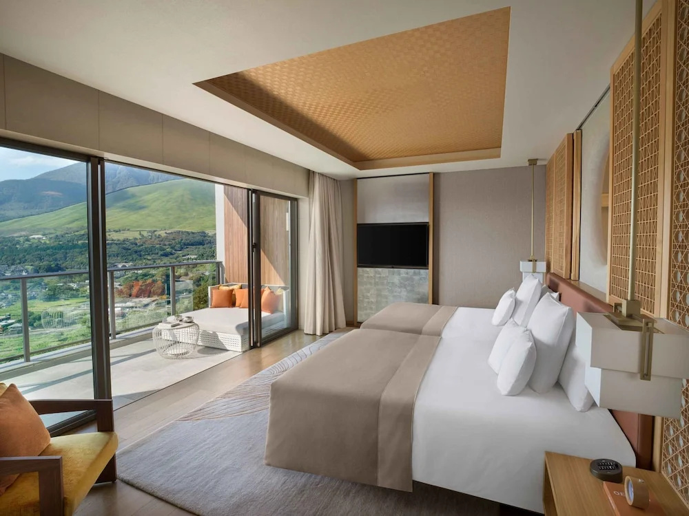 Premium Single Suite (single bed)