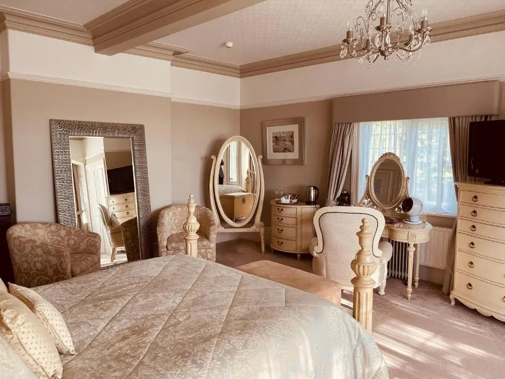 Executive Suite