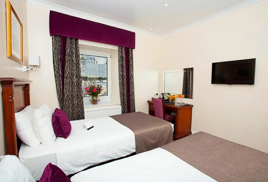 Standard Double room (twin beds)