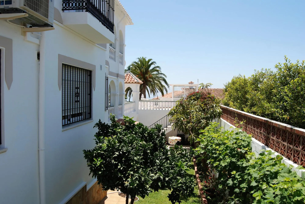 Villa Sandra Top Floor Escape